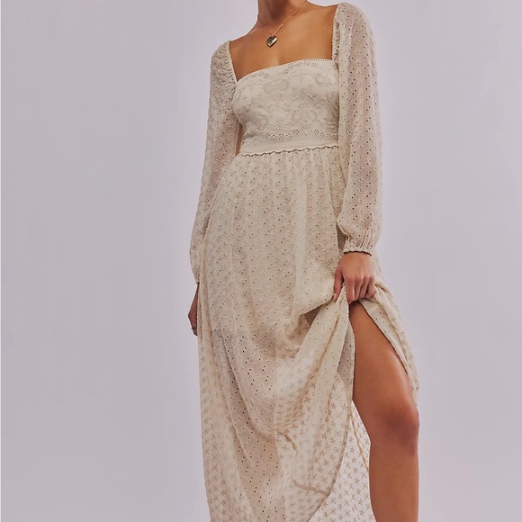 NWTS FREE PEOPLE EYELET MAXI (L) - Picture 1 of 17
